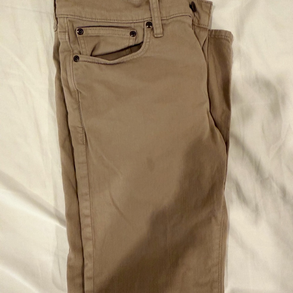J. Crew 484 Classic Chino Pant